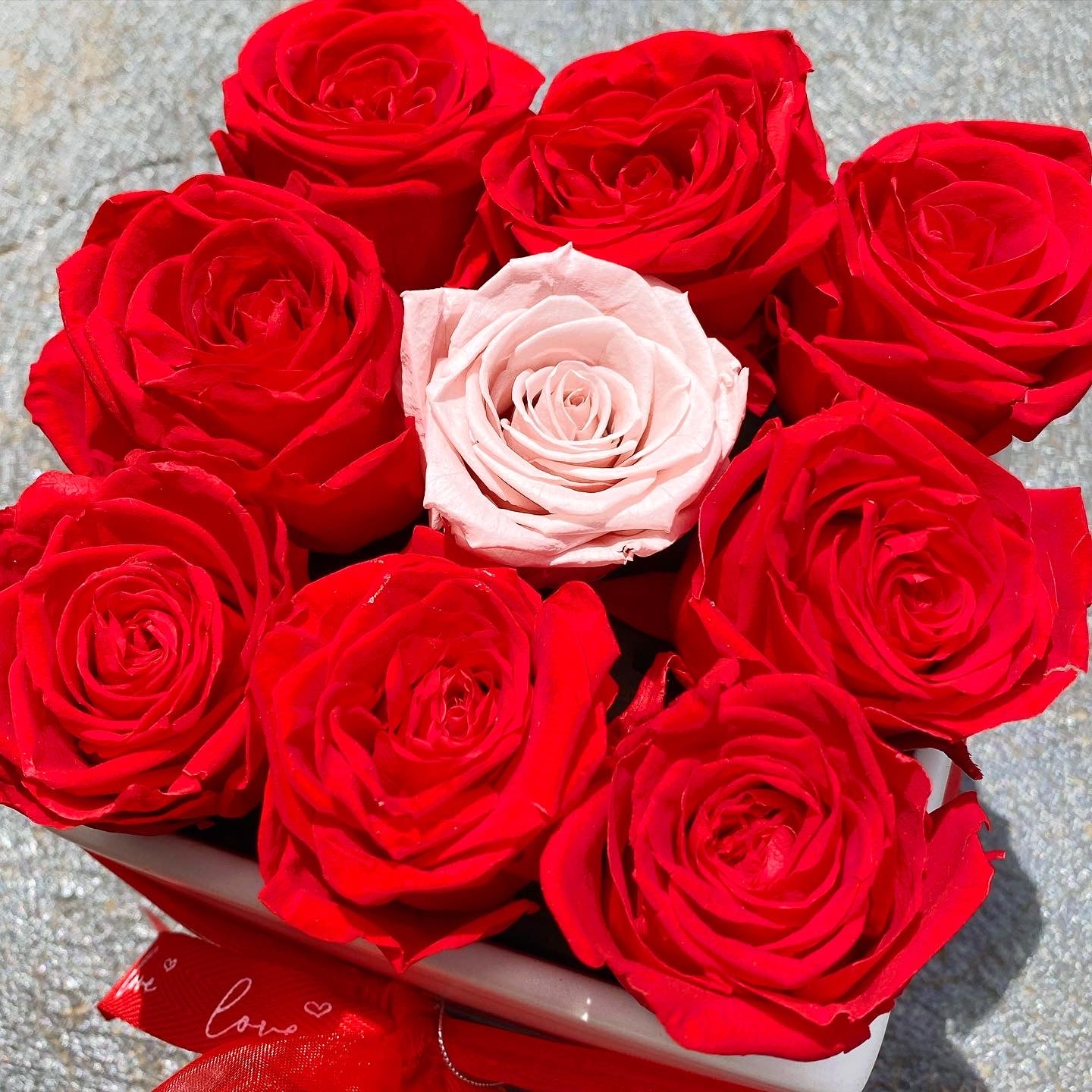 🌹 9 Preserved Everlasting Roses 🌹