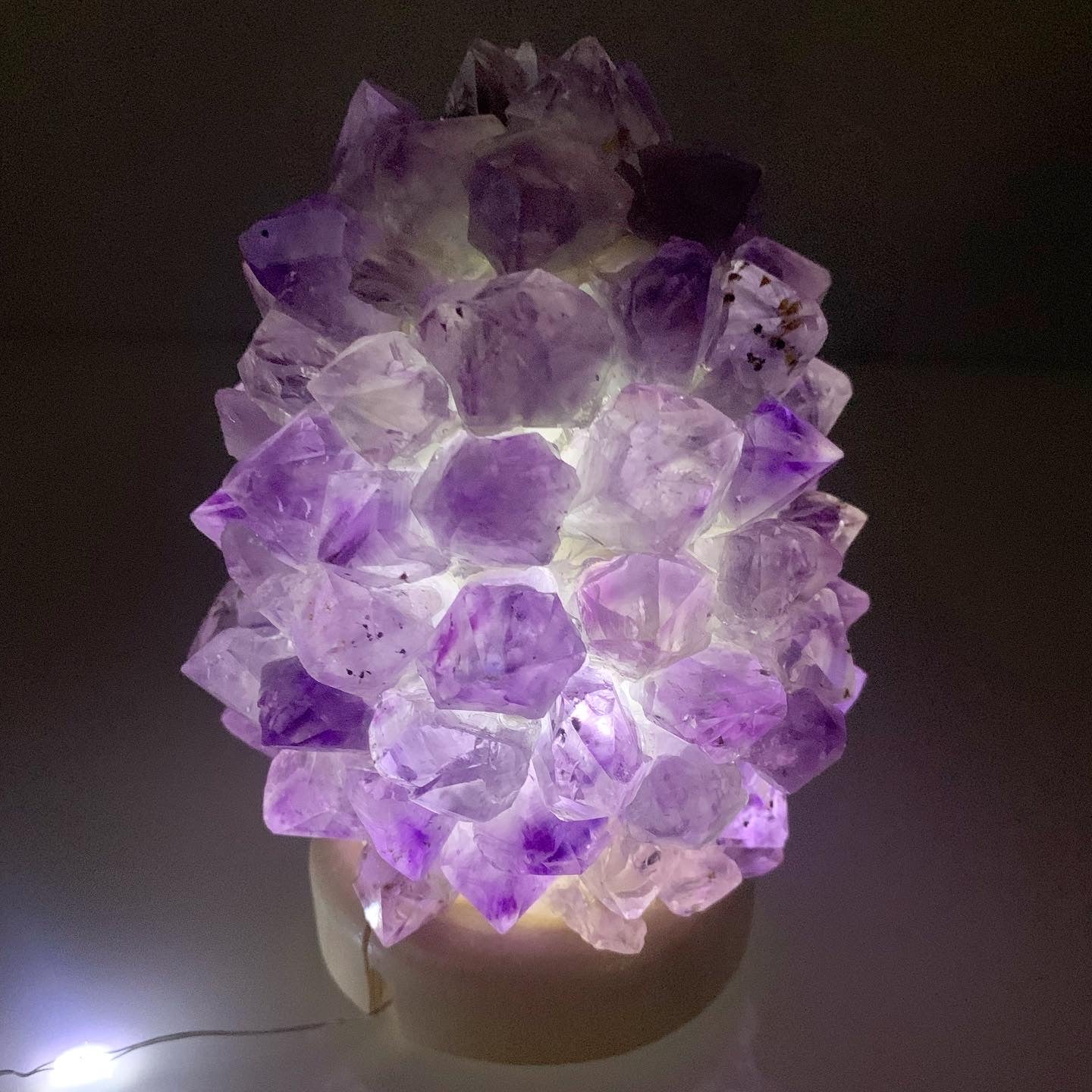 Amethyst 💎 Gemstone Lamp